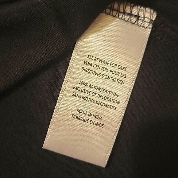 Bobeau embroidered black tank - Picture 7 of 8